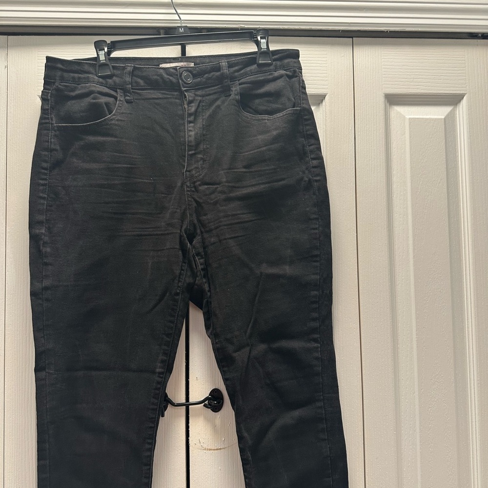 High Rise Black Jegging - Picture 2 of 4